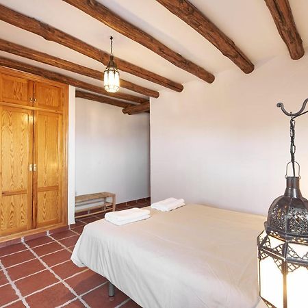 La Almunia De La Alpujarra Apartman Yegen Kültér fotó